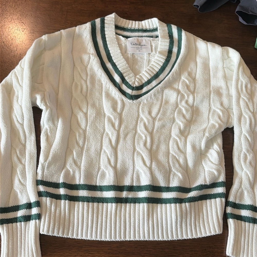 WALTER HAGEN EUC Women’s Golf/Tennis cotton v neck cable white &  green sweater